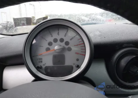 2009 Mini Cooper из США, поврежденный, VIN WMWMF33599TU75907